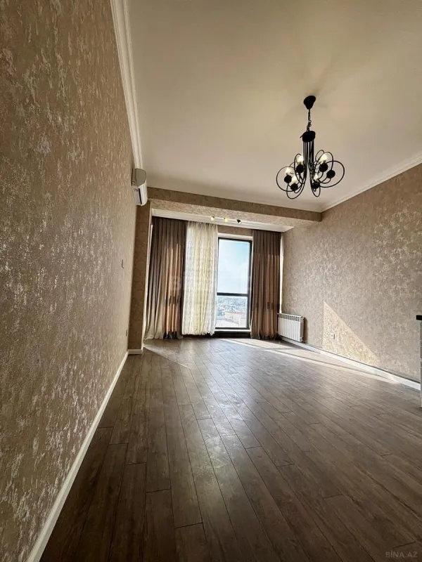 Satılır 2 otaqlı mənzil 61.7 m²
