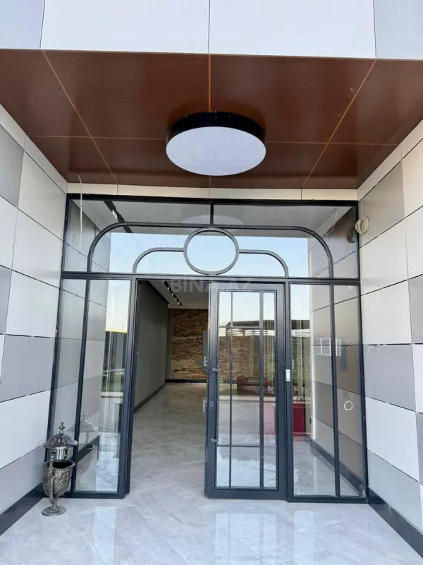 Satılır 2 otaqlı mənzil 61.7 m²