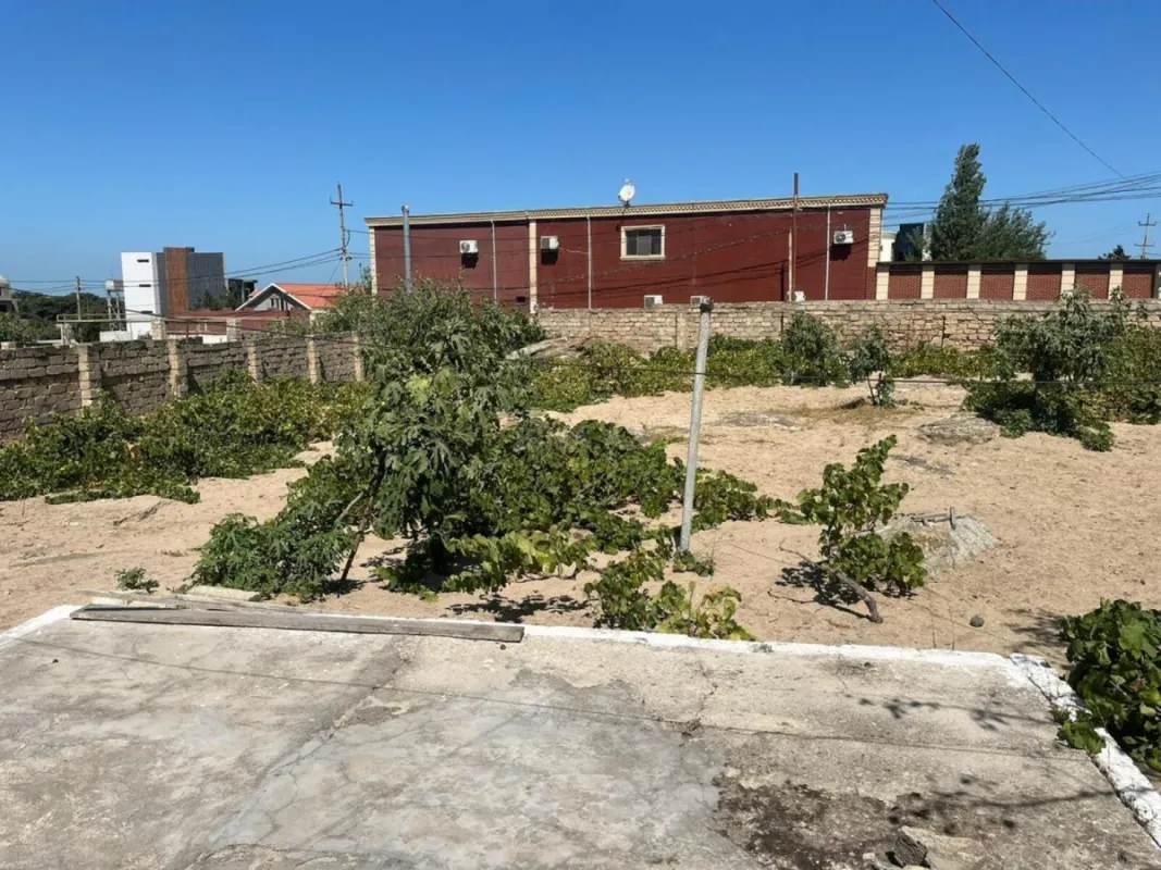 Satılır torpaq sahəsi 11 m²