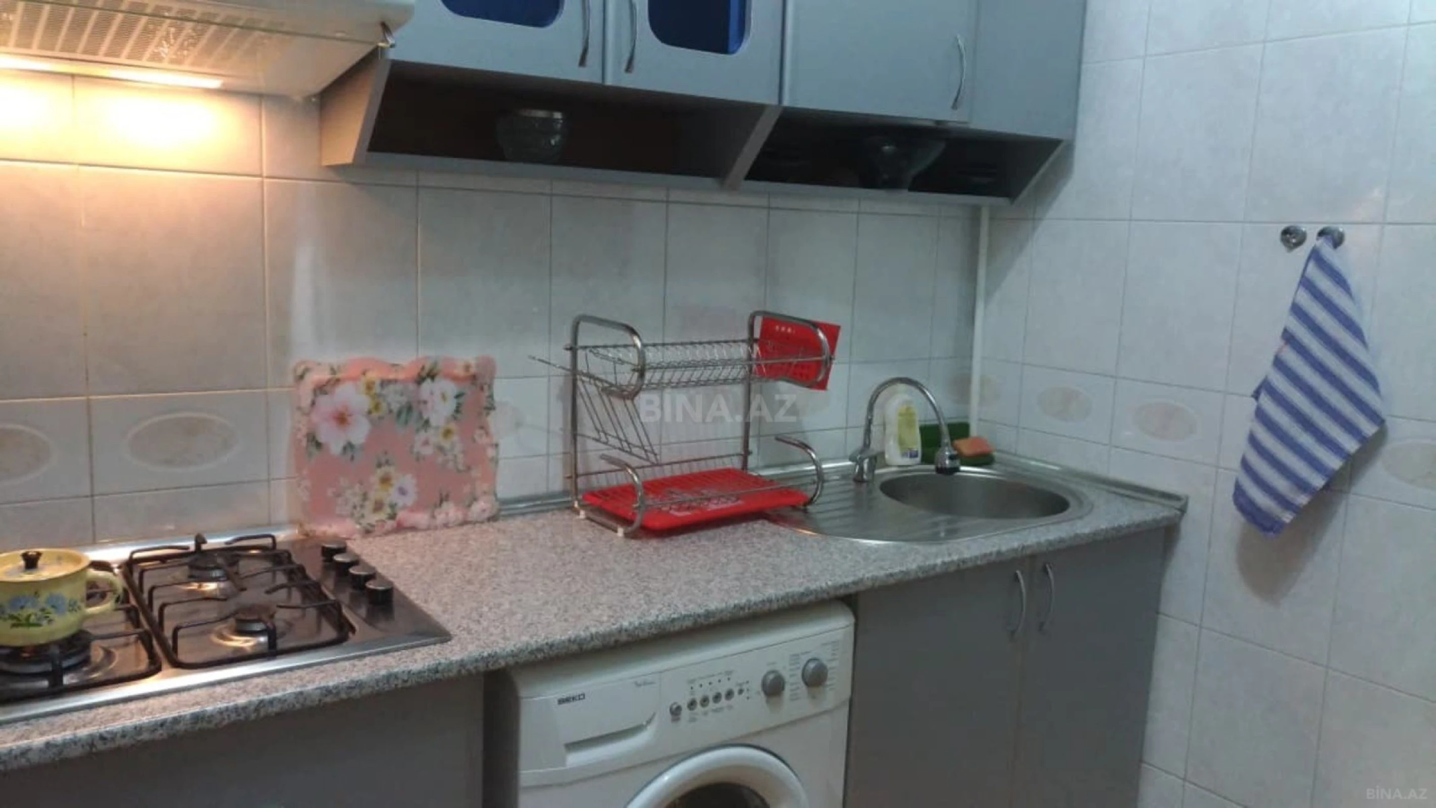 Kirayə verilir 2 otaqlı mənzil 60 m²