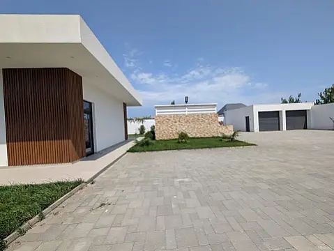 Kirayə verilir 4 otaqlı həyət evi 400 m²