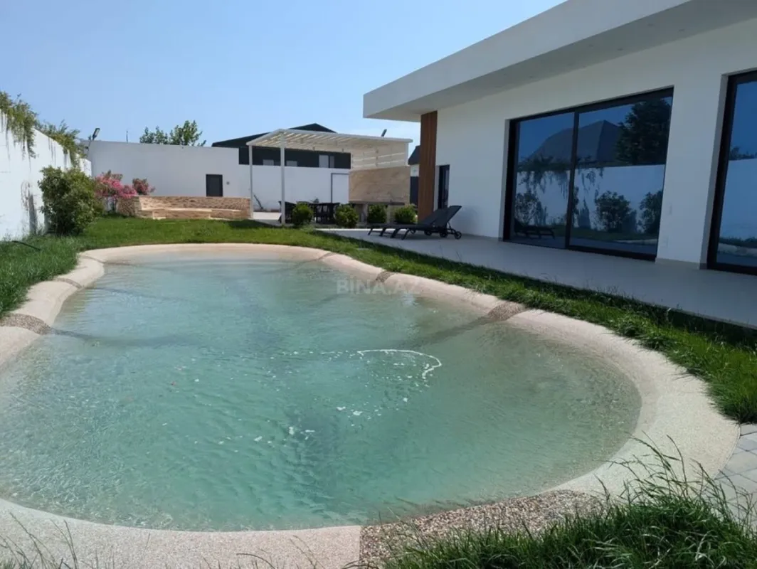 Kirayə verilir 4 otaqlı həyət evi 400 m²