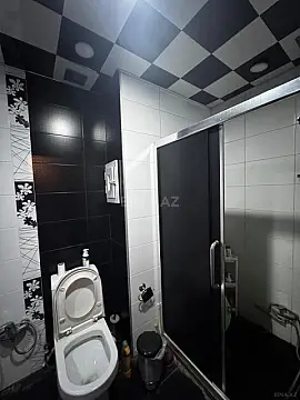 Satılır 1 otaqlı mənzil 67 m²