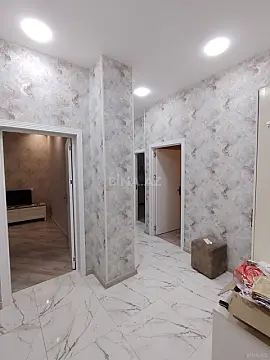 Kirayə verilir 2 otaqlı mənzil 76 m²