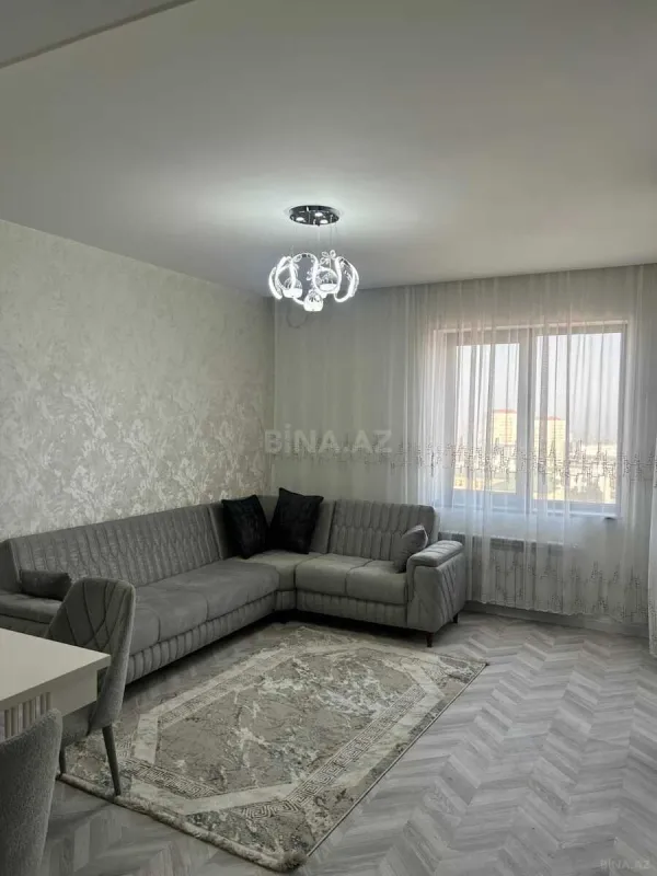 Kirayə verilir 2 otaqlı mənzil 78 m²