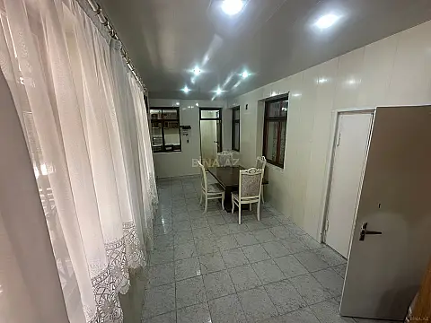 Kirayə verilir 3 otaqlı həyət evi 130 m²