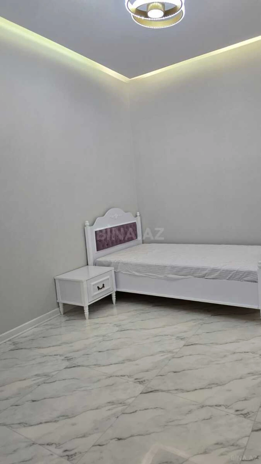 Satılır 5 otaqlı həyət evi 120 m²