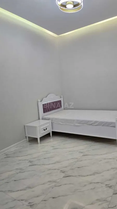 Satılır 5 otaqlı həyət evi 120 m²