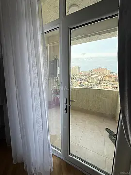 Kirayə verilir 2 otaqlı mənzil 78 m²