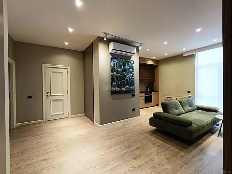 Satılır 3 otaqlı mənzil 103 m² — Bakı 3 otaq 103.00 m²