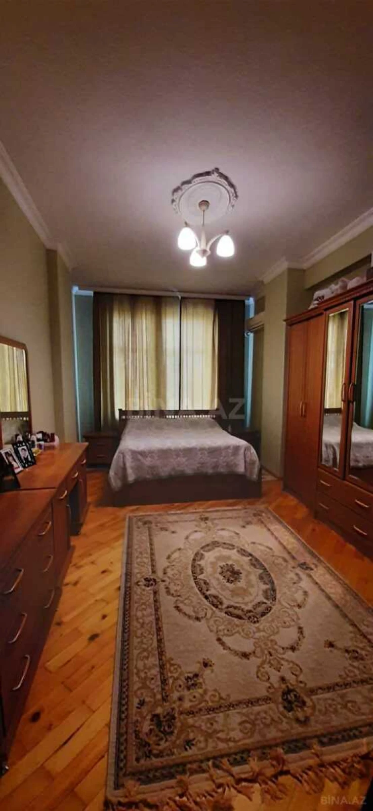 Satılır 3 otaqlı mənzil 110 m²