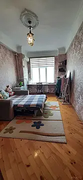 Satılır 3 otaqlı mənzil 110 m²