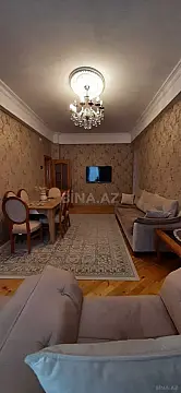 Satılır 3 otaqlı mənzil 110 m²