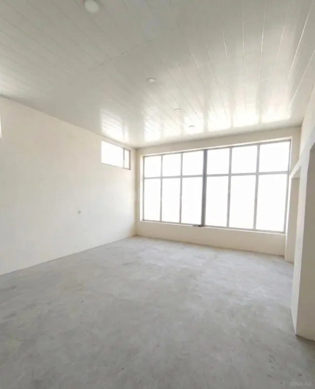Kirayə verilir obyekt 220 m²
