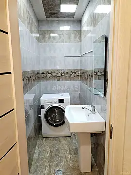 Kirayə verilir 3 otaqlı mənzil 120 m²
