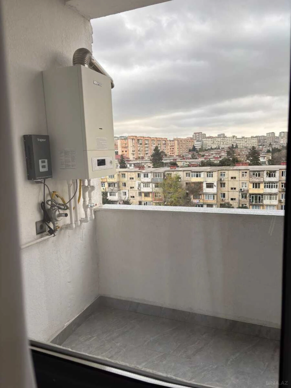Kirayə verilir 2 otaqlı mənzil 100 m²