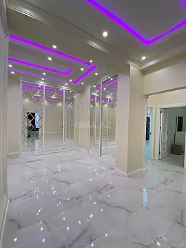 Kirayə verilir 3 otaqlı mənzil 120 m²