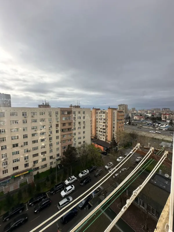 Satılır 2 otaqlı mənzil 65 m²