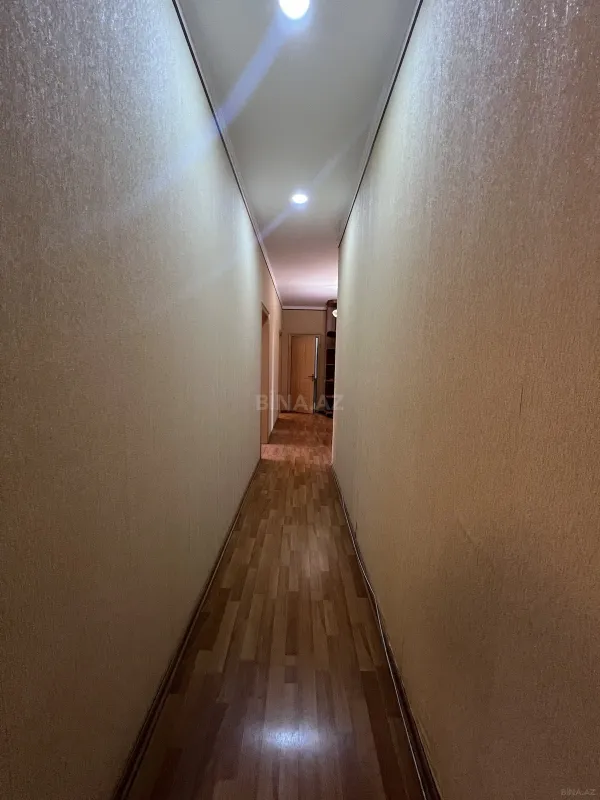 Satılır 3 otaqlı mənzil 120 m²