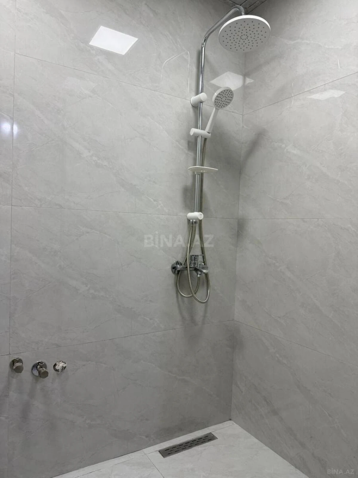 Satılır 1 otaqlı mənzil 25 m²