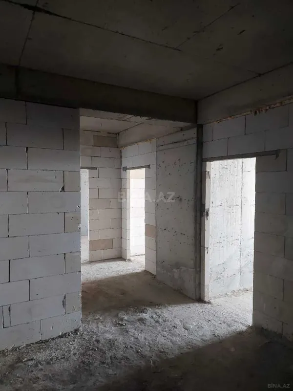 Satılır 3 otaqlı mənzil 120 m²