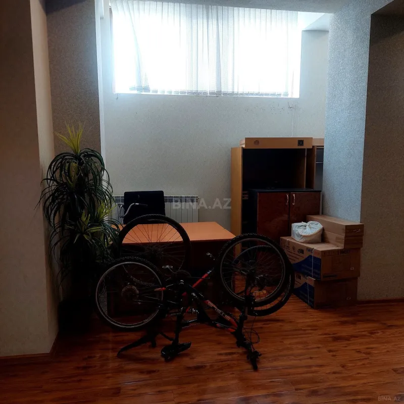 Kirayə verilir 3 otaqlı mənzil 110 m²