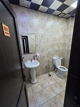 Kirayə verilir obyekt 600 m²