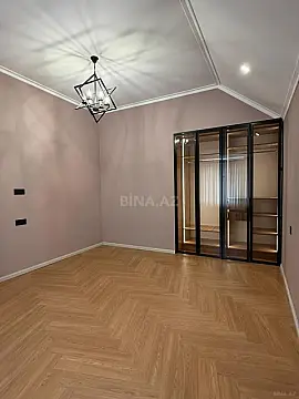 Satılır 5 otaqlı həyət evi 220 m²