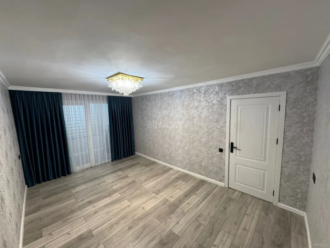 Satılır 3 otaqlı mənzil 76 m²
