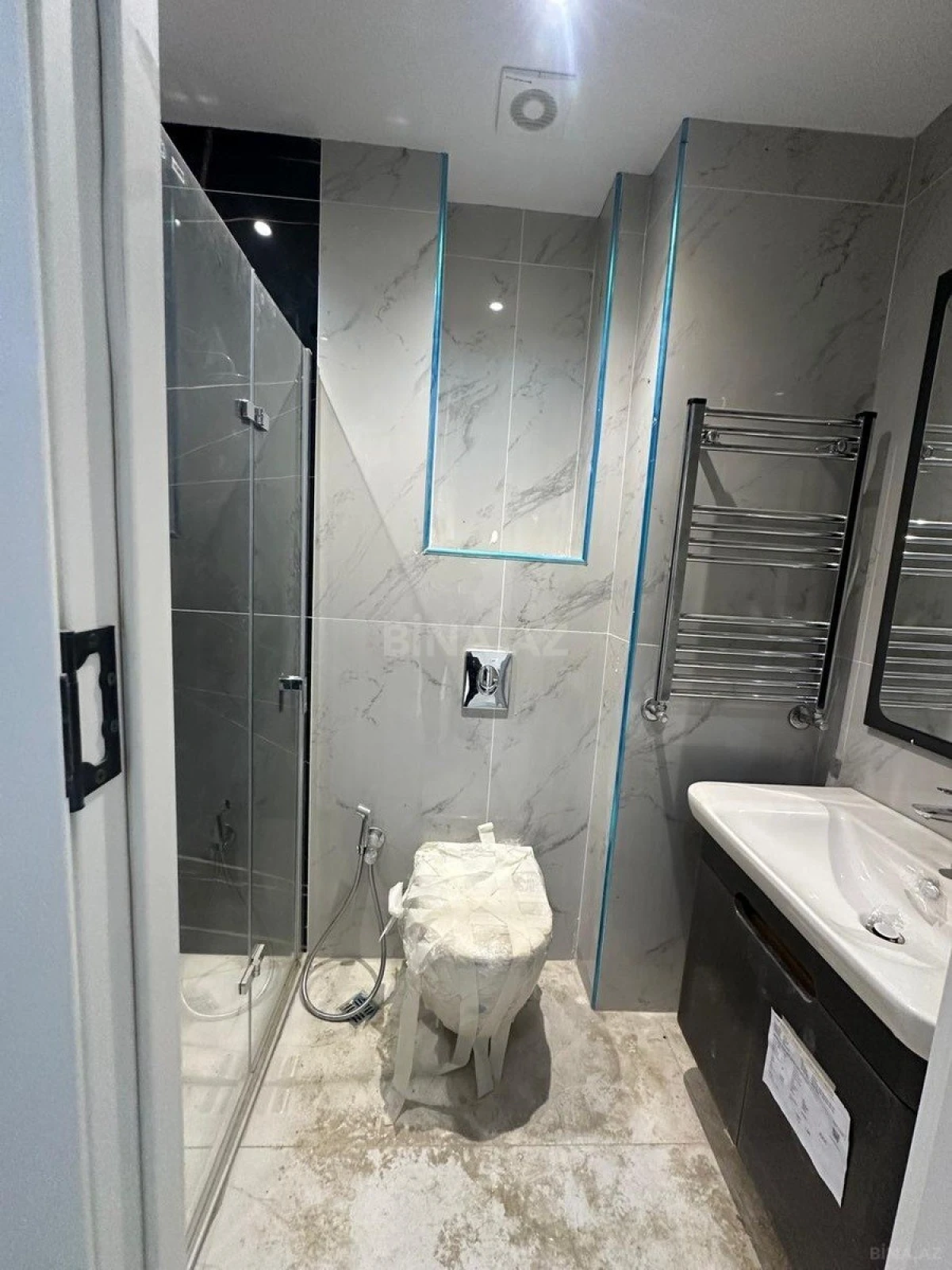 Satılır 2 otaqlı mənzil 40 m²