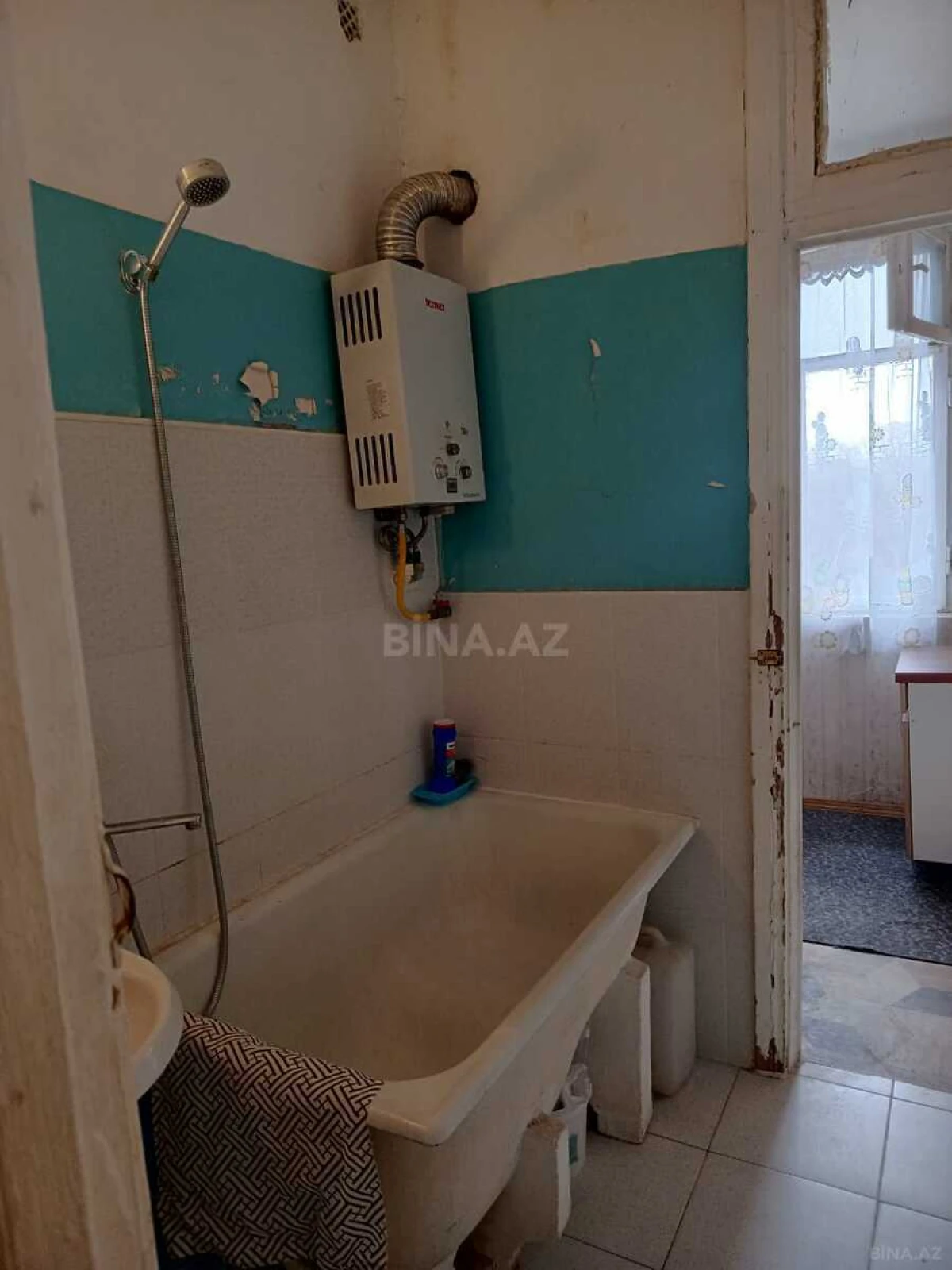 Kirayə verilir 1 otaqlı həyət evi 30 m²