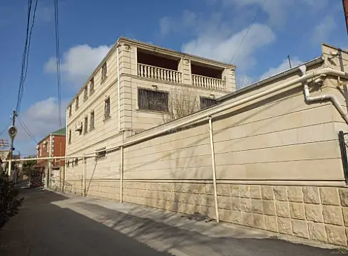 Satılır 7 otaqlı həyət evi 500 m² — Bakı, Əhmədli 7 otaq 500.00 m²