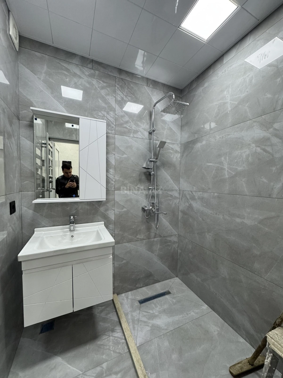 Satılır 3 otaqlı mənzil 65 m²