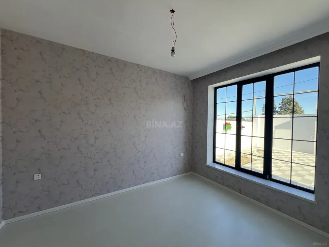 Satılır 3 otaqlı həyət evi 100 m²