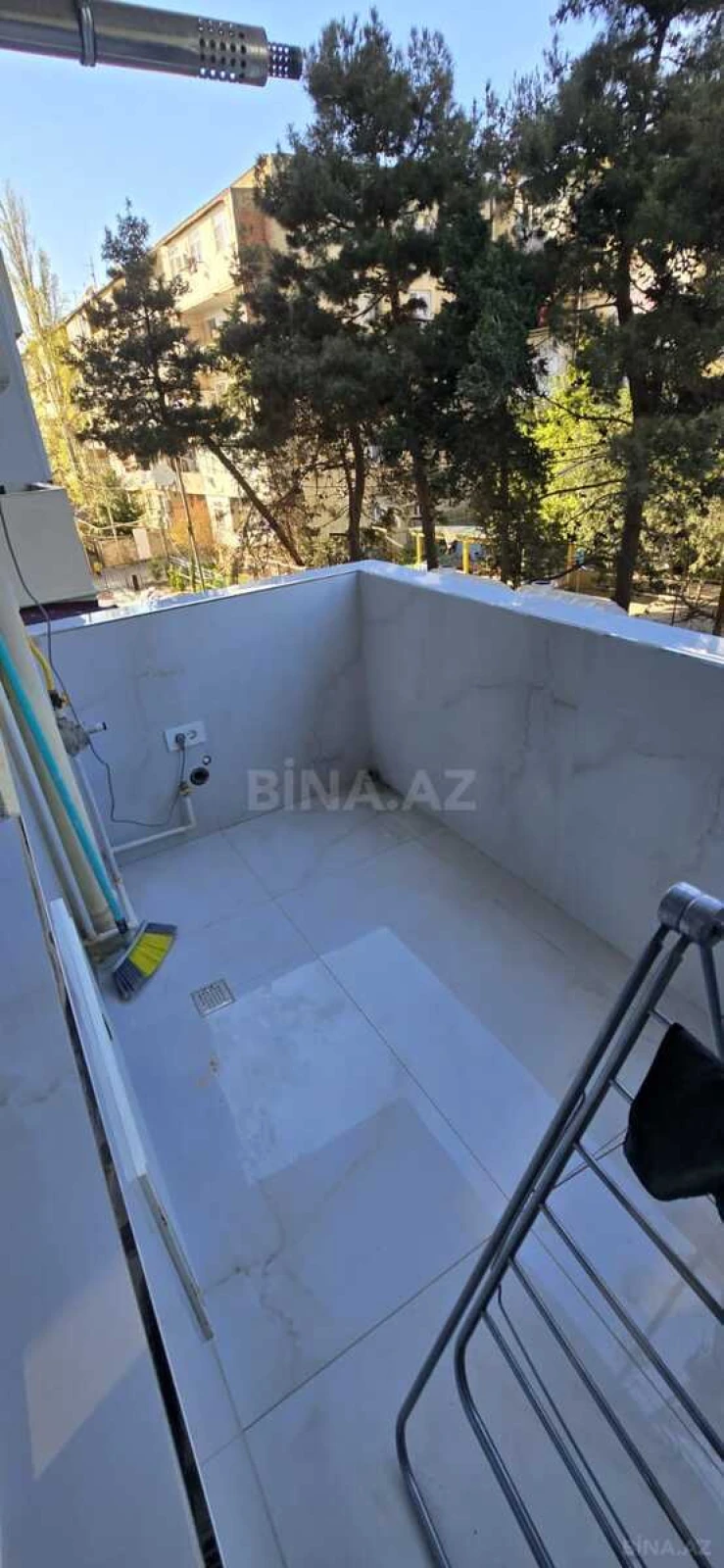 Satılır 1 otaqlı mənzil 50 m²