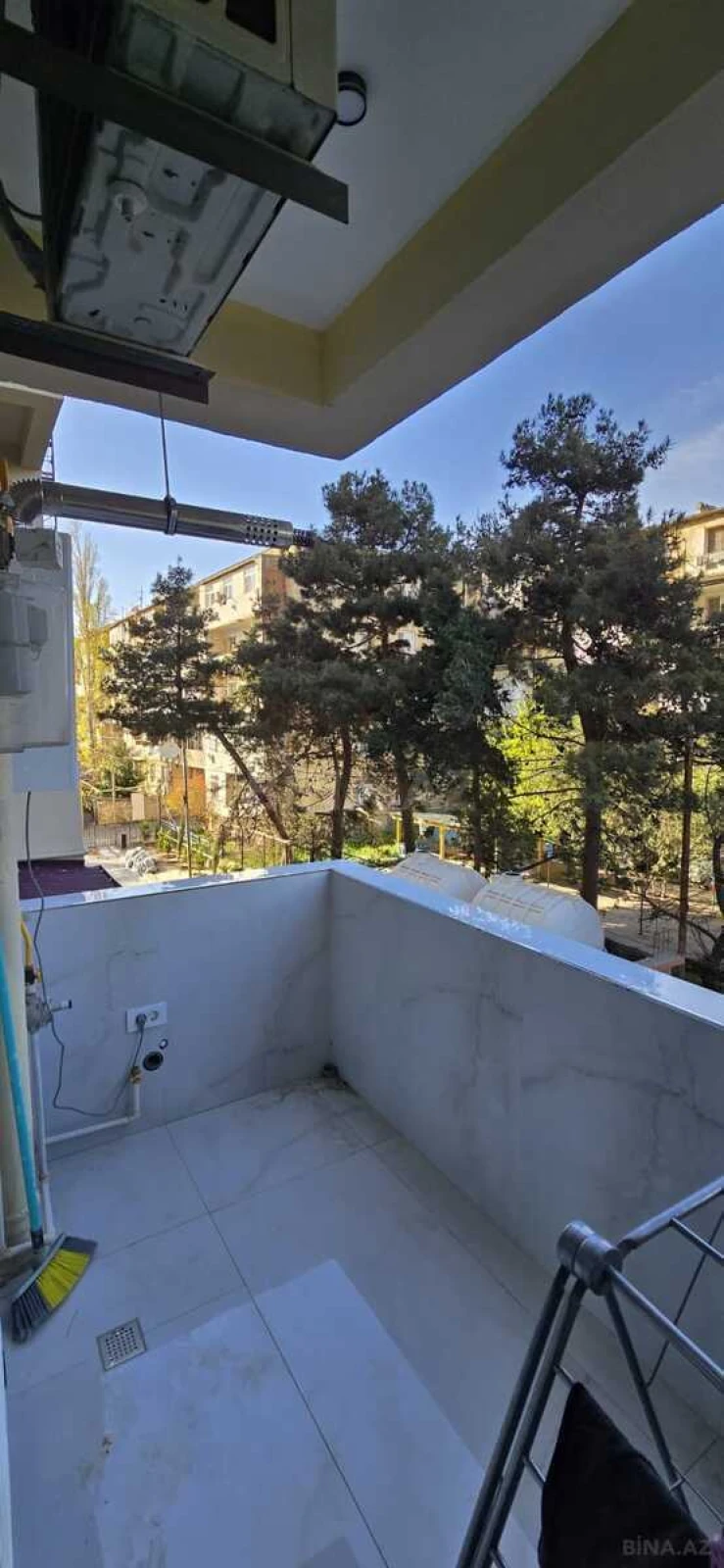 Satılır 1 otaqlı mənzil 50 m²