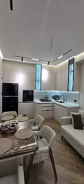 Satılır 1 otaqlı mənzil 50 m²