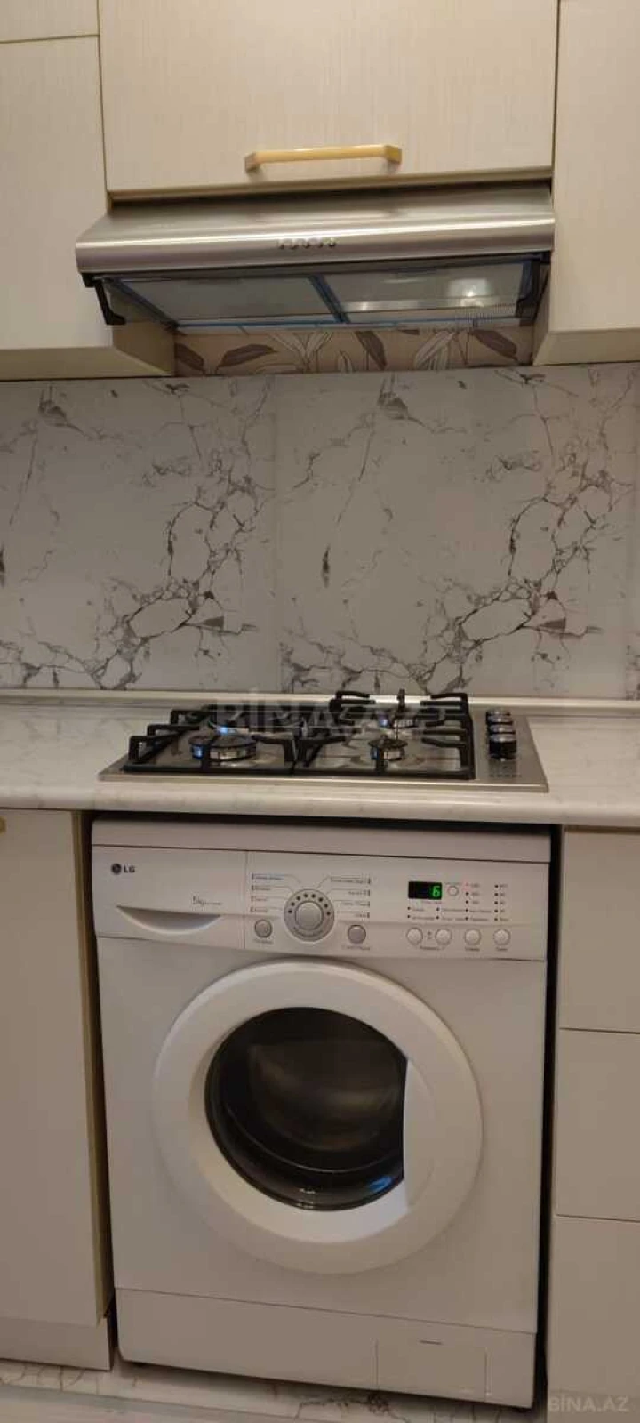 Kirayə verilir 2 otaqlı mənzil 64 m²