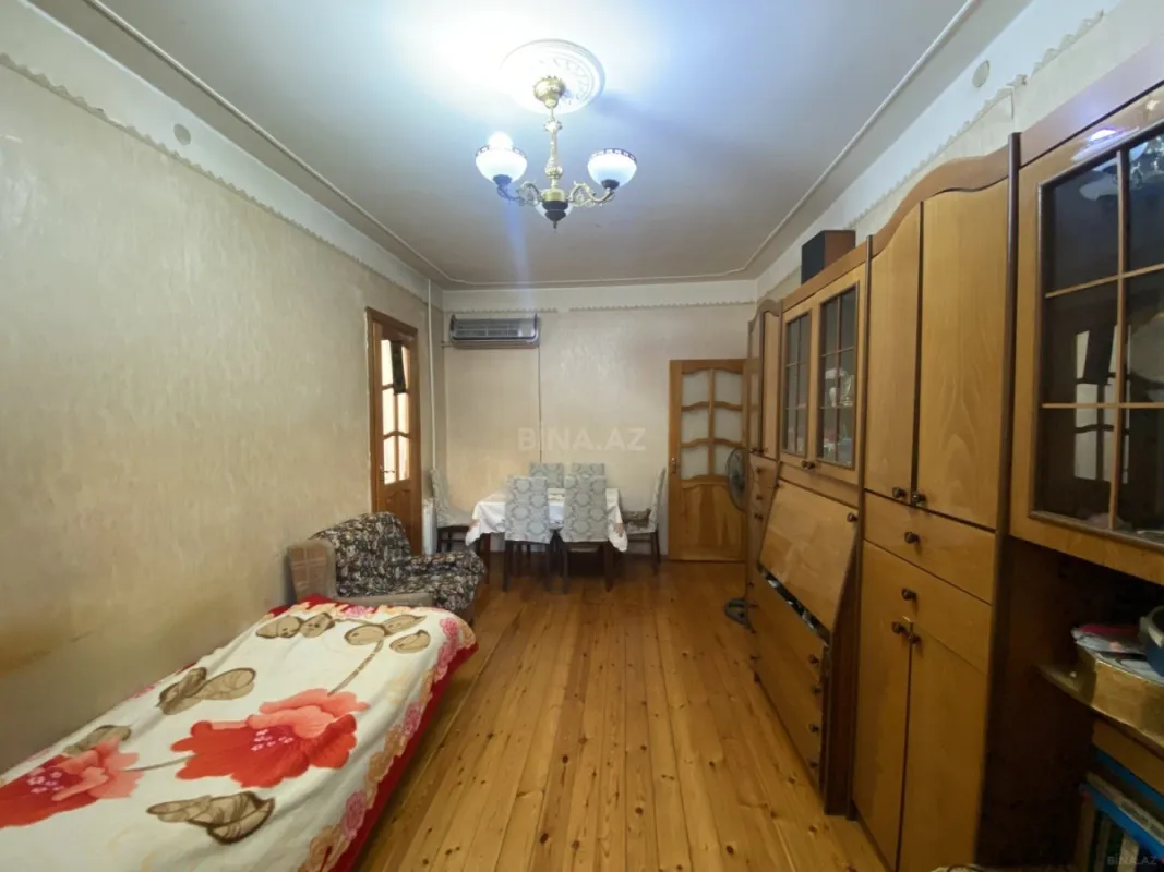 Satılır 2 otaqlı mənzil 55 m²