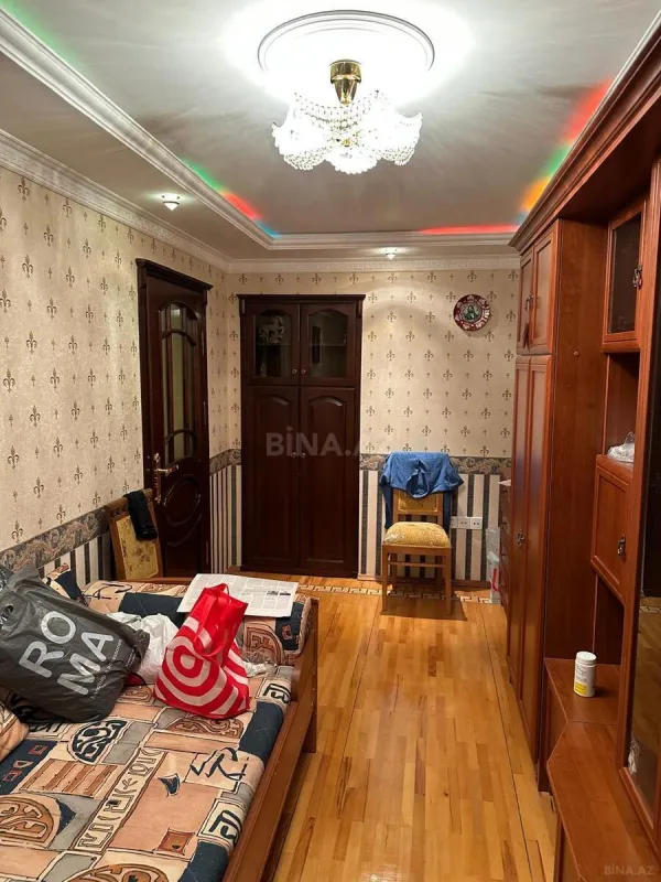 Satılır 3 otaqlı mənzil 70 m²