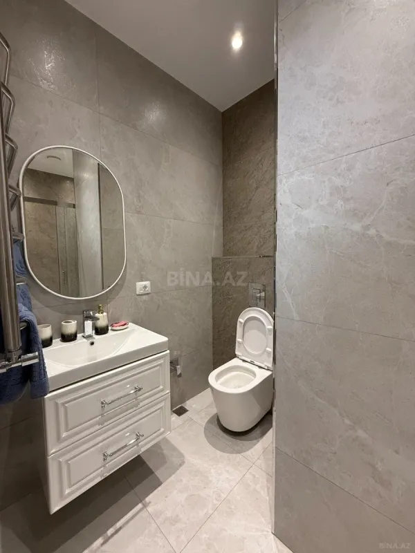 Kirayə verilir 4 otaqlı mənzil 250 m²