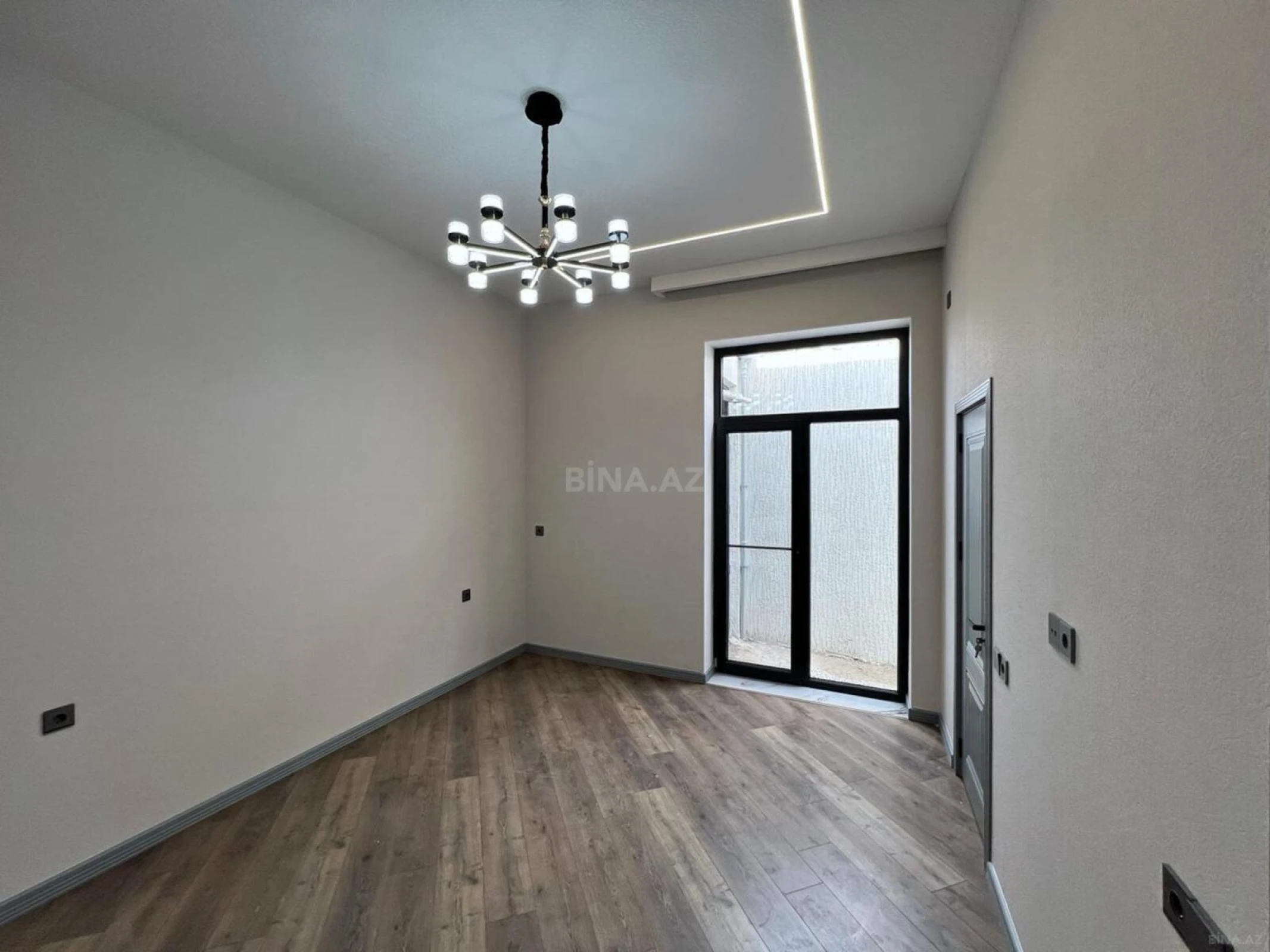 Satılır 4 otaqlı həyət evi 140 m²
