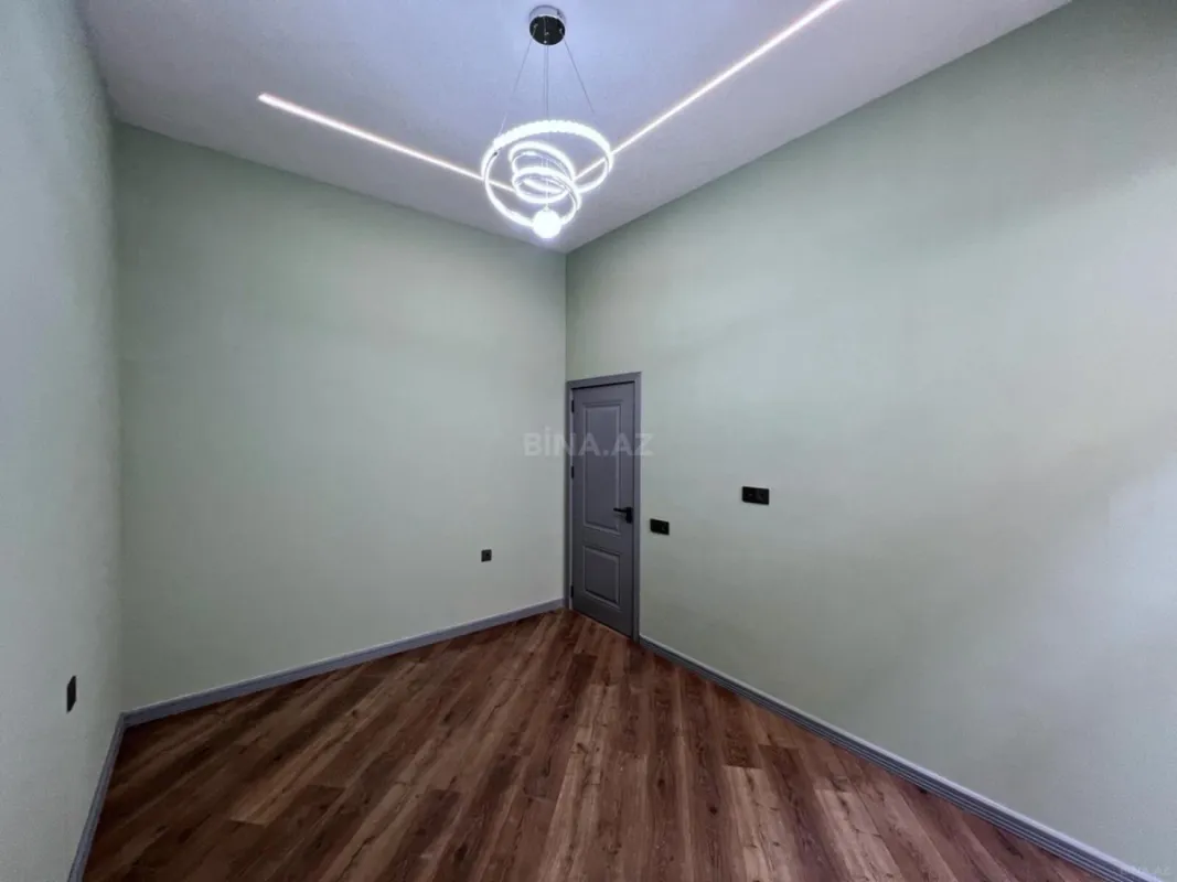 Satılır 4 otaqlı həyət evi 140 m²