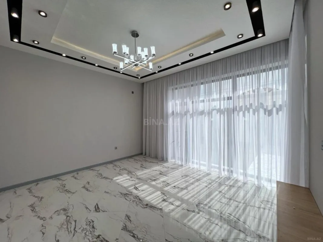 Satılır 4 otaqlı həyət evi 140 m²