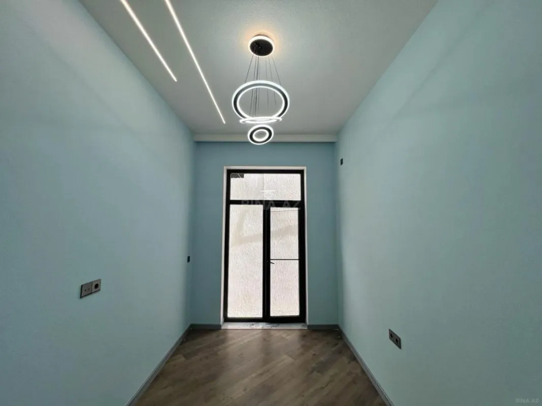 Satılır 4 otaqlı həyət evi 140 m²