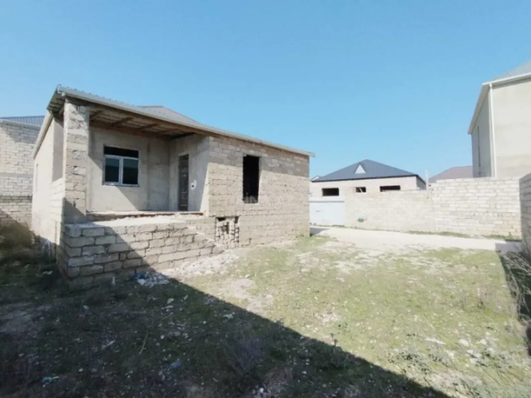 Satılır 4 otaqlı həyət evi 146 m²