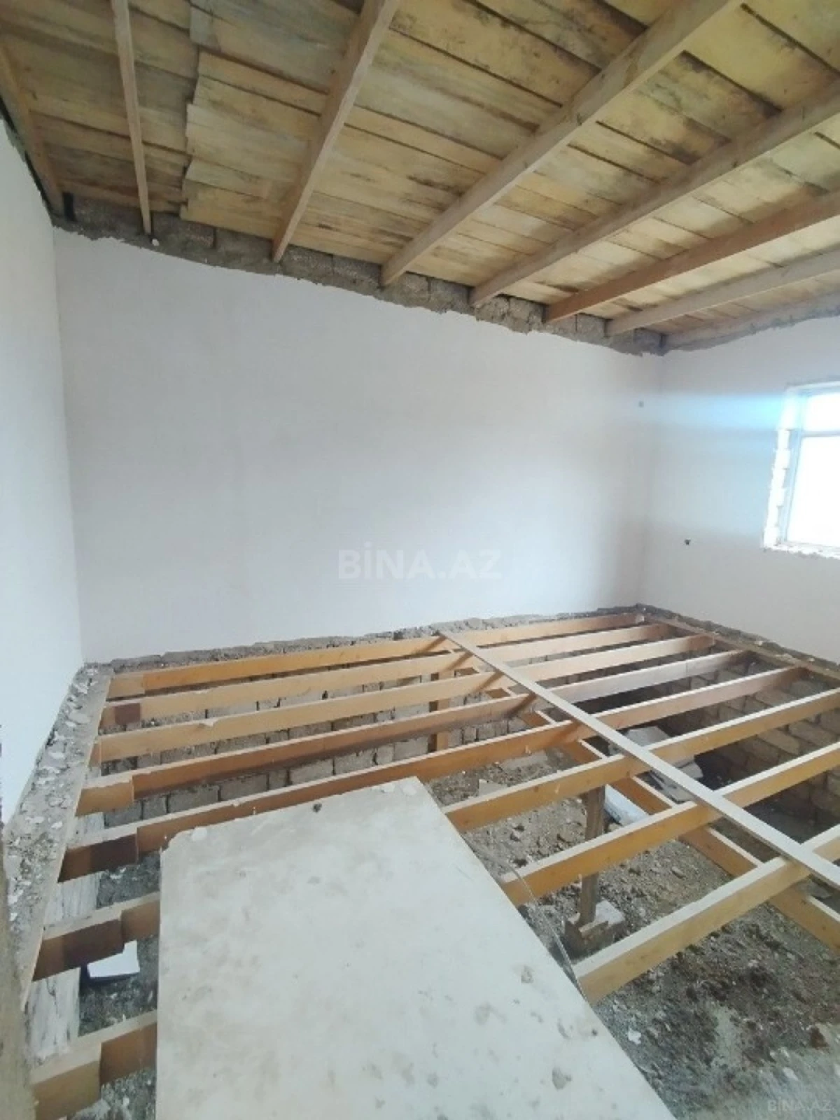 Satılır 4 otaqlı həyət evi 146 m²