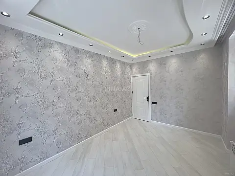 Satılır 3 otaqlı mənzil 110 m²