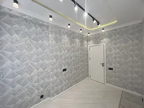 Satılır 3 otaqlı mənzil 110 m²