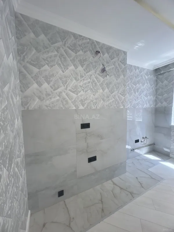 Satılır 3 otaqlı mənzil 110 m²